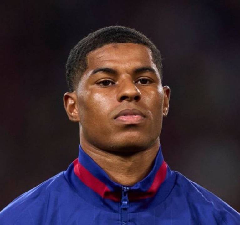 9球9助攻！拉什福德半程最佳引援，曼联太子为啥在巴萨打不上首发